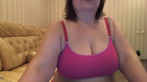 Snapshot of mature_cat chatting on 01.22.25 Cat online show from 01.22.25