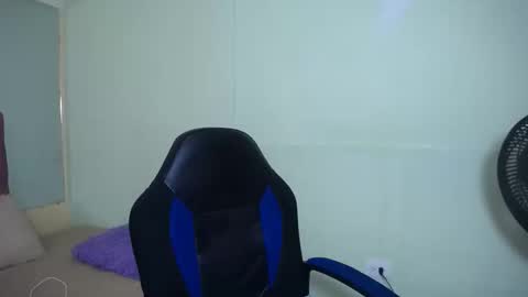 Martina online show from 02.25.25