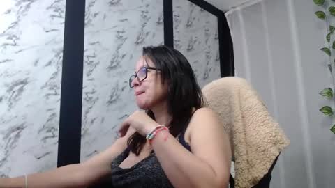 Snapshot of mature_wolf chatting on 02.18.25 Sonia online show from 02.18.25