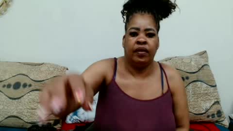 Snapshot of maturedbootyqueen chatting on 06.14.26 QUEEN online show from 06.14.26