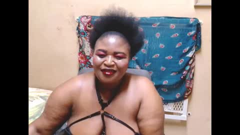 Snapshot of maturenesh chatting on 12.04.25 maturenesh online show from 12.04.25