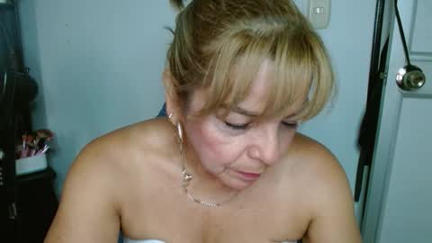 Cecilia online show from 02.05.26