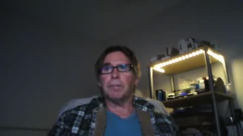 Snapshot of maturewisdom61 chatting on 12.28.24 maturewisdom61 online show from 12.28.24
