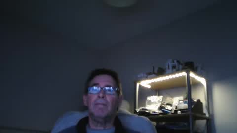 Snapshot of maturewisdom61 chatting on 01.15.25 maturewisdom61 online show from 01.15.25