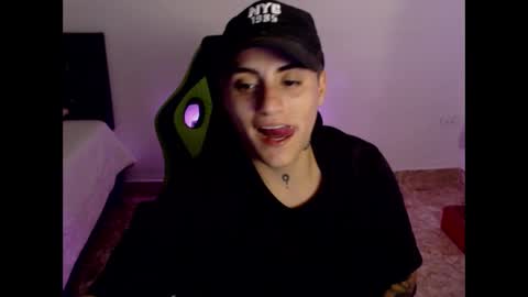 matwfoxx online show from 01.08.25