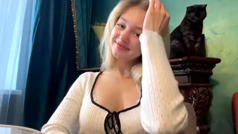 Eva  1st day online show from 06.30.26