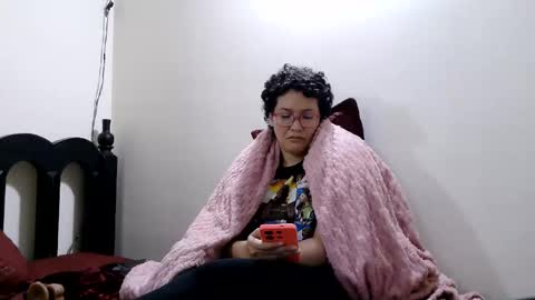 Snapshot of mauroluxandra chatting on 06.10.26 mauroluxandra online show from 06.10.26