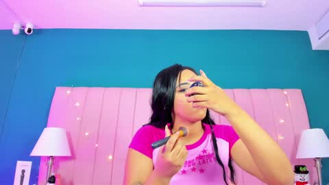 Mavy  online show from 12.21.24