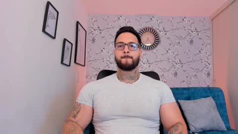 max D. online show from 03.10.26