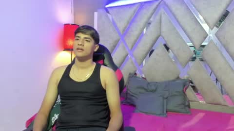 max_dixon7 online show from 07.11.26