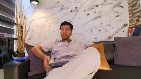 Max Hornye online show from 02.16.26