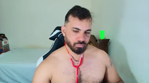 max_love25 online show from 10.27.25