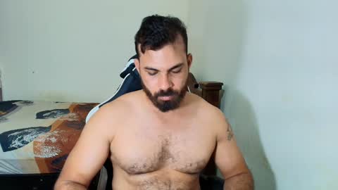 max_love25 online show from 11.13.25