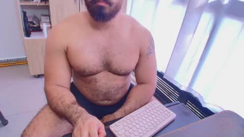 max_love25 online show from 05.10.26