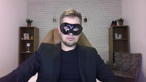 Max  Aliya online show from 09.21.25