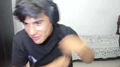 Max online show from 10.06.25