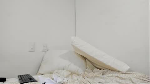 max_steelc online show from 10.31.25