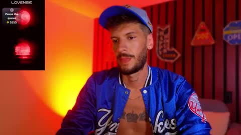 Snapshot of max_tayloor chatting on 11.04.25 Max Taylor online show from 11.04.25