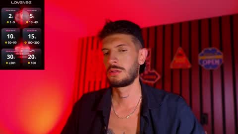 Snapshot of max_tayloor chatting on 11.05.25 Max Taylor online show from 11.05.25