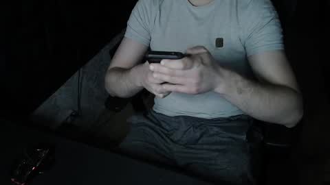 Snapshot of maxboner94 chatting on 01.31.25 maxboner94 online show from 01.31.25