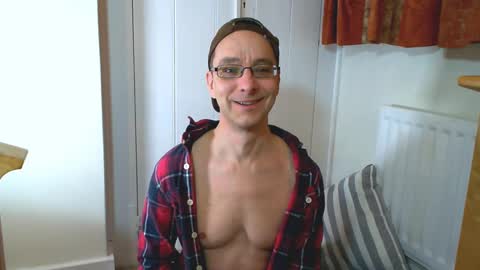 Max Davies online show from 02.15.25