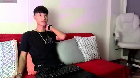 maxfont online show from 10.04.25