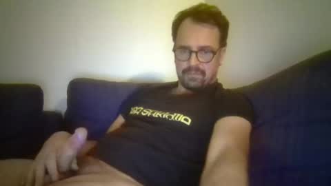 maxhorn591 online show from 12.15.25