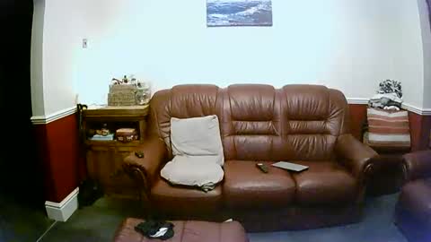 MAX online show from 01.05.25