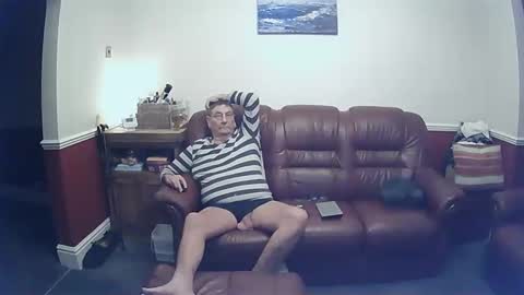 MAX online show from 01.06.25