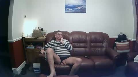 MAX online show from 01.08.25