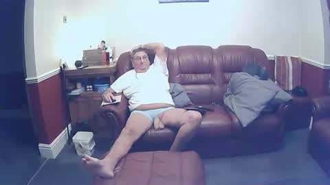 MAX online show from 10.09.25