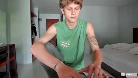 maxim burn online show from 04.20.26