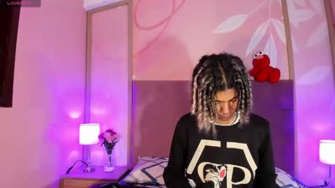 maxim online show from 02.04.25