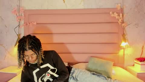 maxim online show from 09.26.25