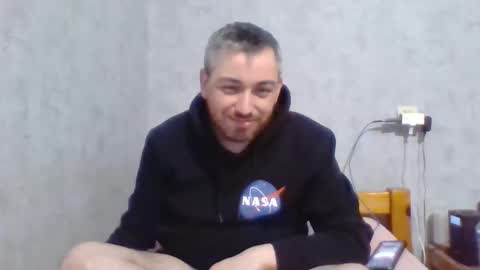 Snapshot of maximefrxx chatting on 12.04.24 Maxime online show from 12.04.24