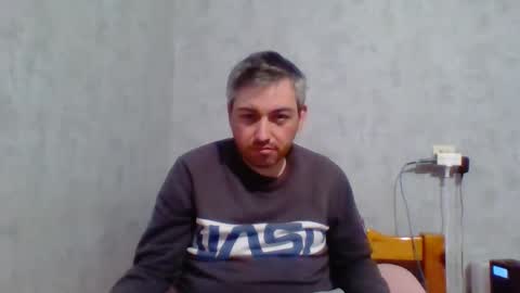 Snapshot of maximefrxx chatting on 01.13.25 Maxime online show from 01.13.25