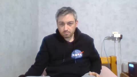 Snapshot of maximefrxx chatting on 01.18.25 Maxime online show from 01.18.25