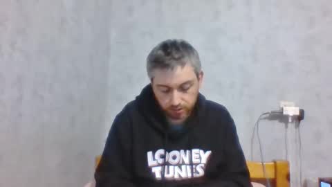 Snapshot of maximefrxx chatting on 01.21.25 Maxime online show from 01.21.25