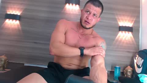 Maximiliano online show from 05.26.26