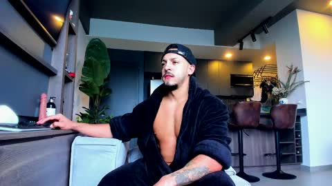 maximo_and_marcelo online show from 04.04.26