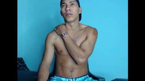 Maximo Aron Vega online show from 12.18.24