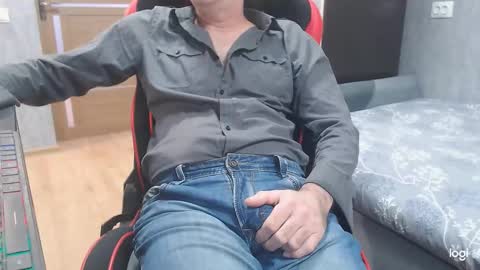 maximus3334 online show from 11.07.25