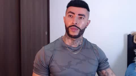 Independent Model online show from 01.09.25