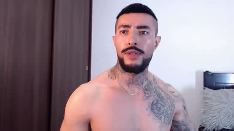 Independent Model online show from 03.09.25