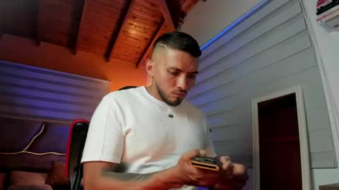 Maximus Clark online show from 03.25.26