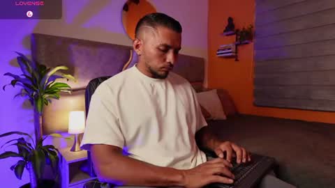 Maximus Clark online show from 07.24.26