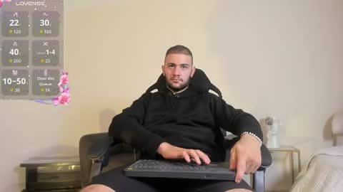 Snapshot of maximusclark1_ chatting on 06.30.26 Maximus online show from 06.30.26