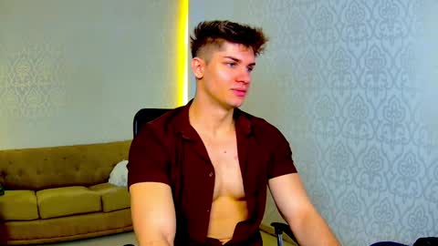 MaxKaiden online show from 02.11.26