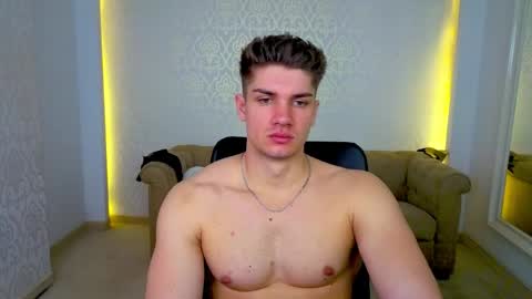 MaxKaiden online show from 04.21.26