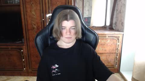 Max online show from 03.04.26